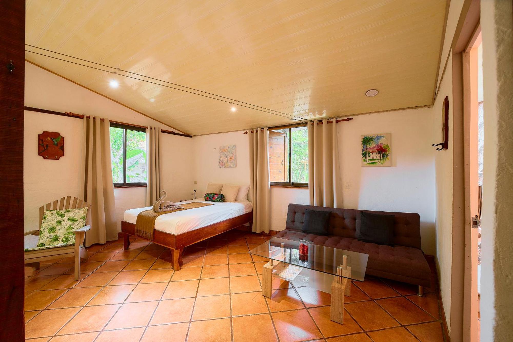 Cabinas Montesol Puerto Viejo de Talamanca Экстерьер фото